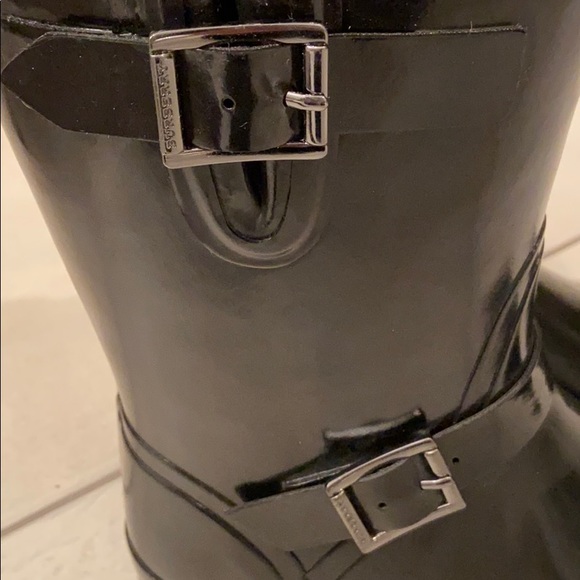 Brand New- Burberry Winter Boots - Picture 4 of 8